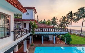 Saffronstays Sea La Vie